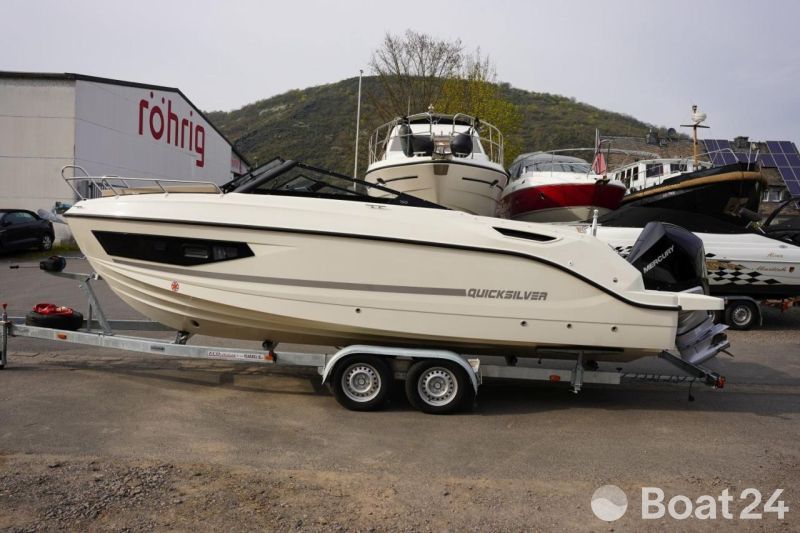 Quicksilver ACTIVE 755 CRUISER