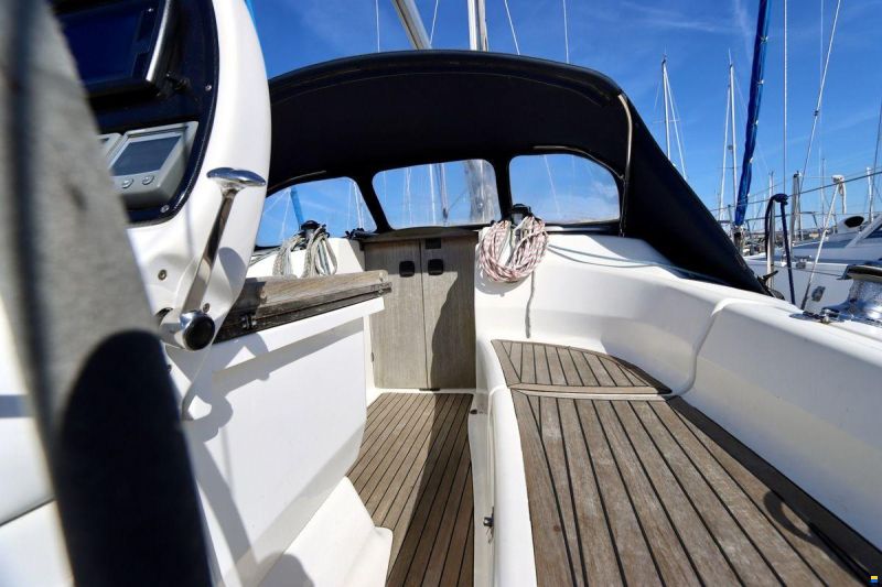 Bavaria 31