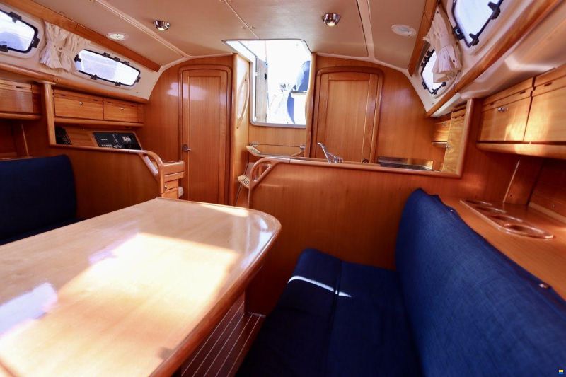 Bavaria 31