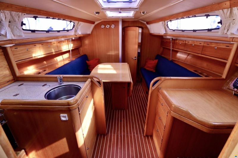 Bavaria 31