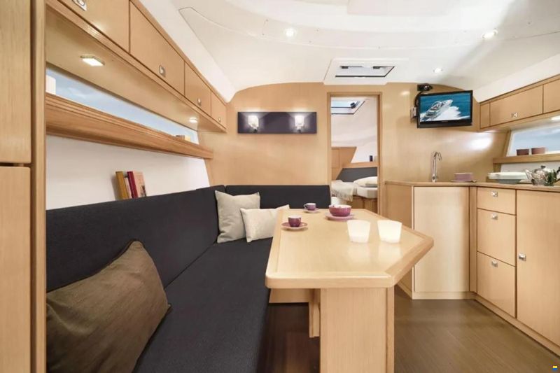 Bavaria Sport 35 HT