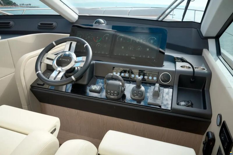 Azimut Fly 53