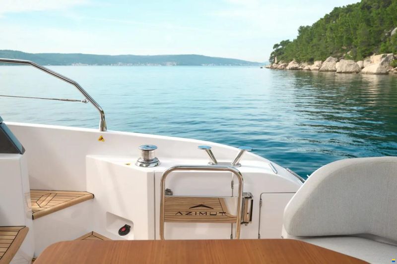 Azimut Fly 53