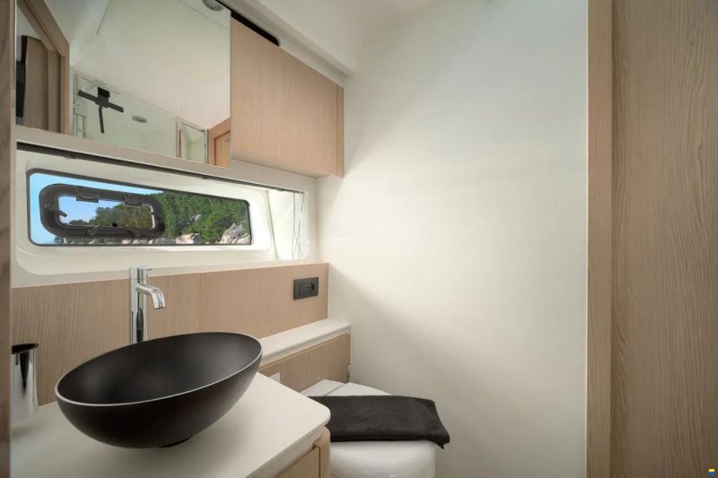 Azimut Fly 53