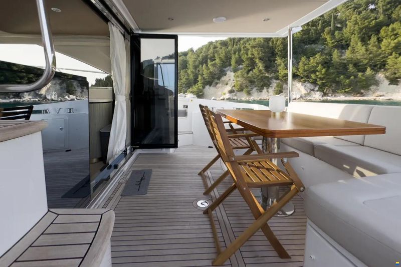 Azimut Fly 55