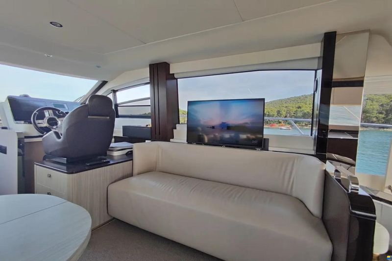 Azimut Fly 55