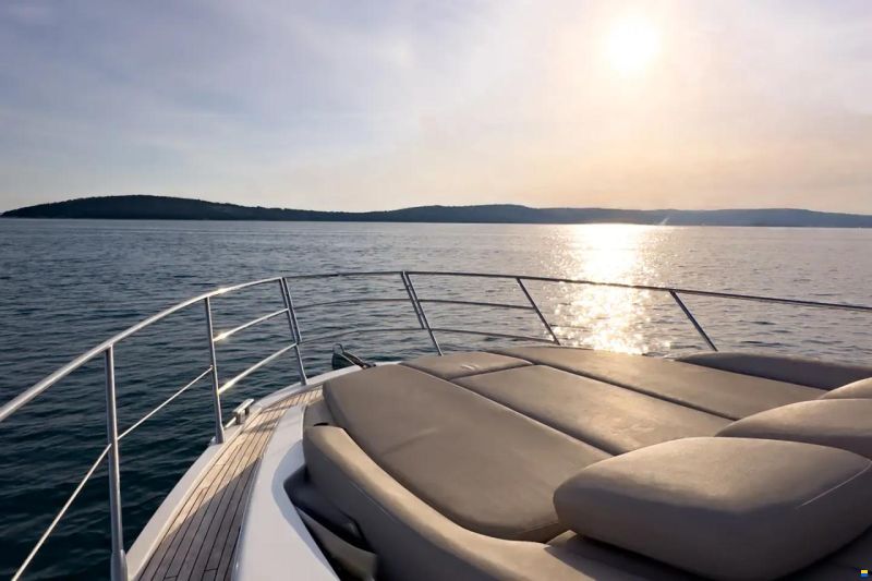 Azimut Fly 55