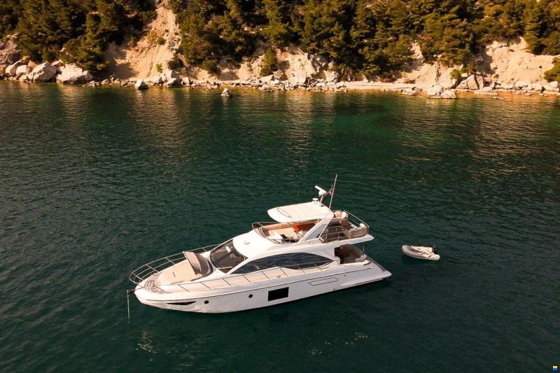 Azimut Fly 55