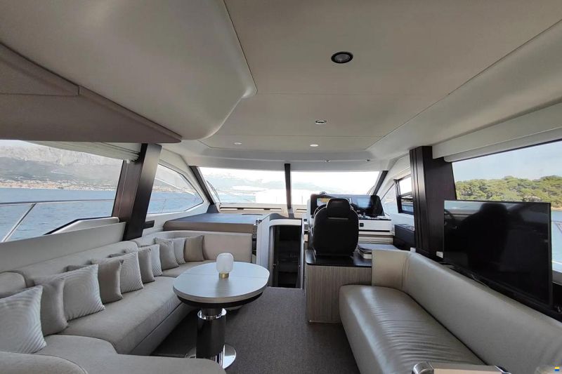 Azimut Fly 55