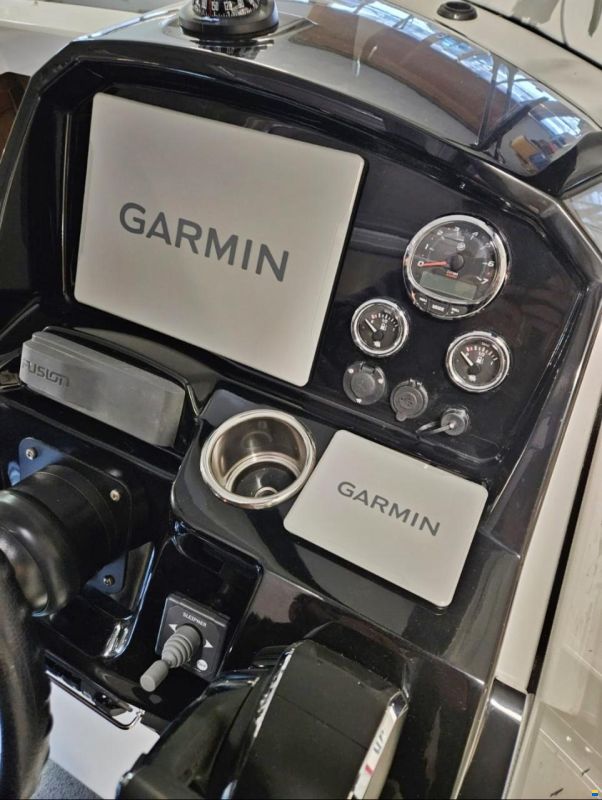 Jeanneau Merry Fisher 895 - Mercury 350