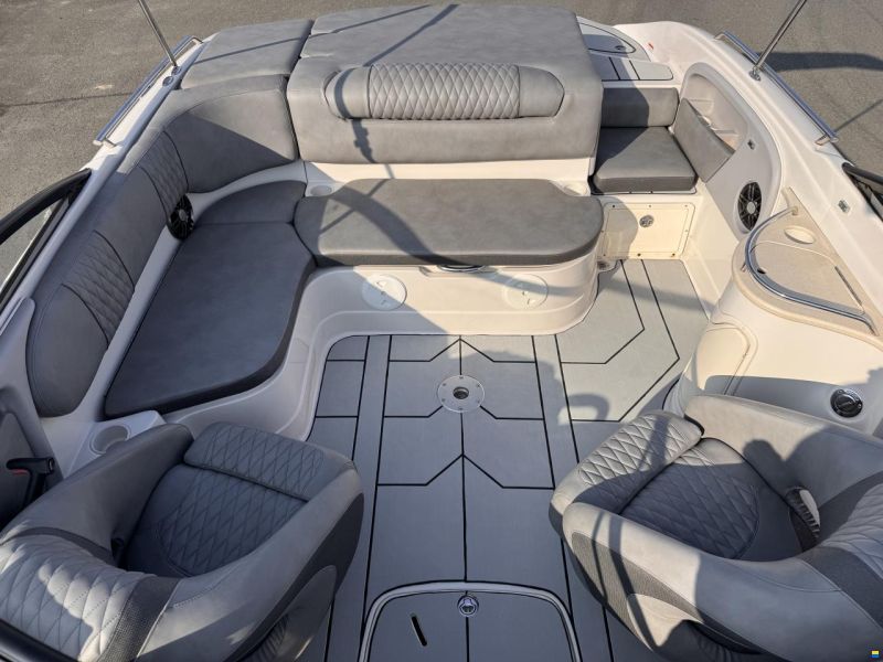 Tahoe Q8i