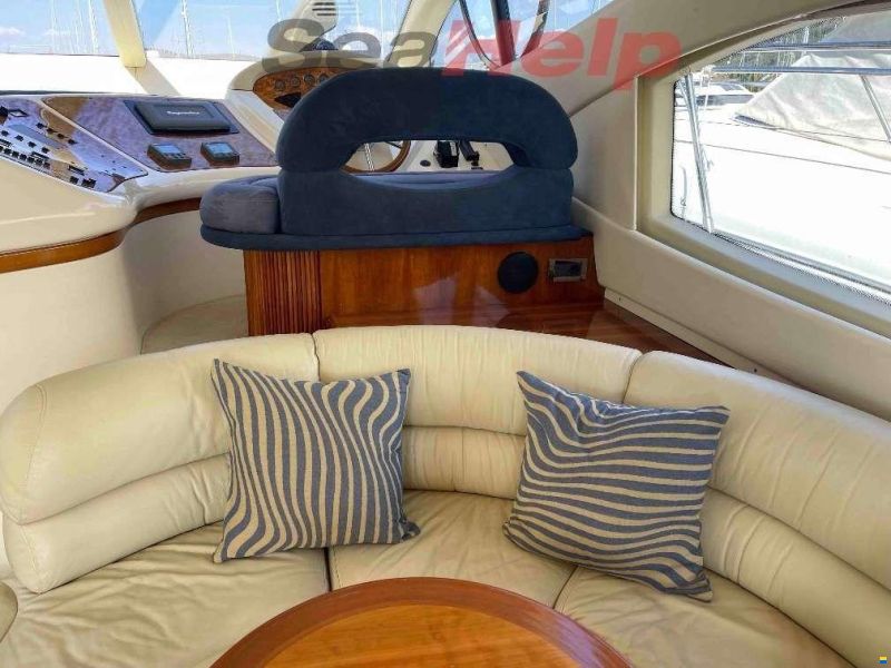 Azimut 46