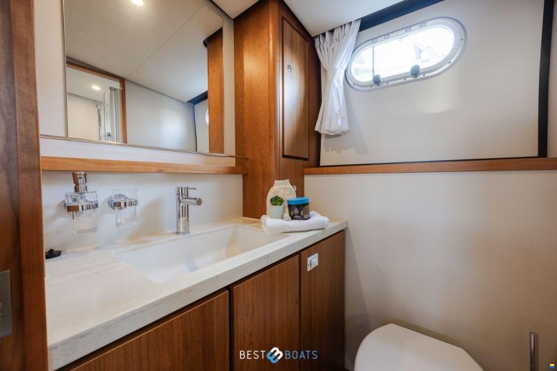 Linssen Grand Sturdy 40.0 AC