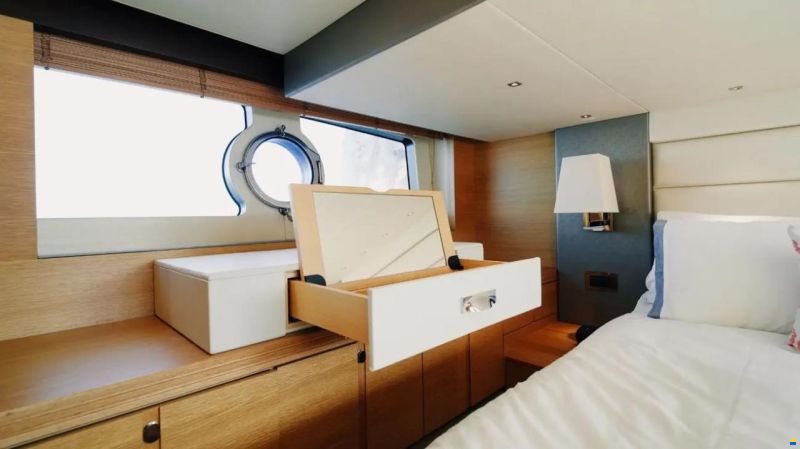 Sunseeker San Remo