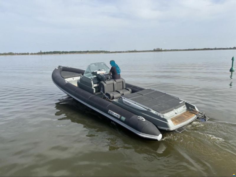Goldfish 29 Sport