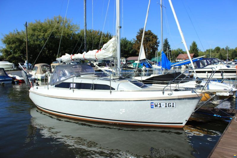 Bora 838 BS