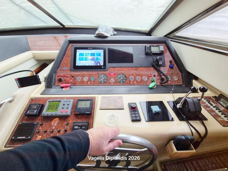 Ferretti 165 FLY