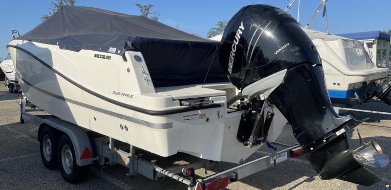 Quicksilver Active 755 Open