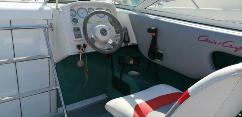 Chris Craft Concept 218