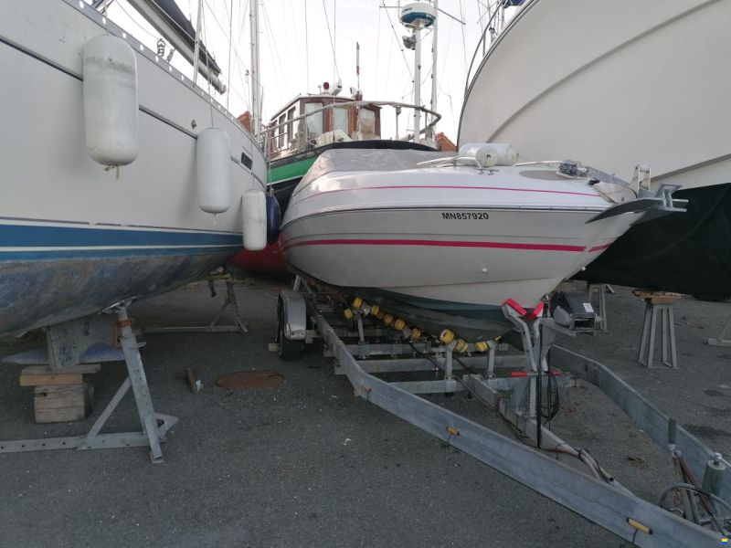 Chris Craft Concept 218