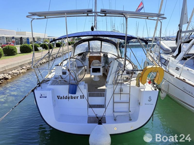 Beneteau Oceanis 43