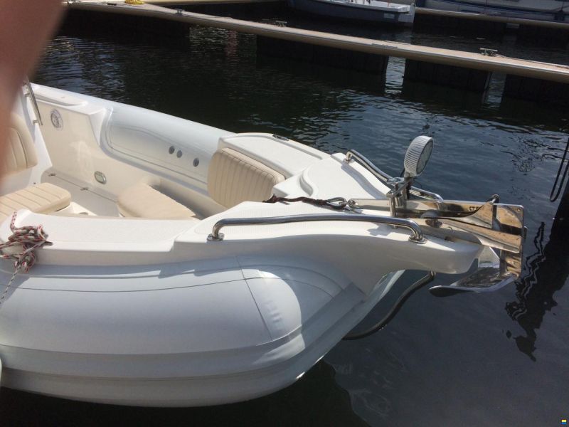 A.G.A Marine Marine Spirit 640
