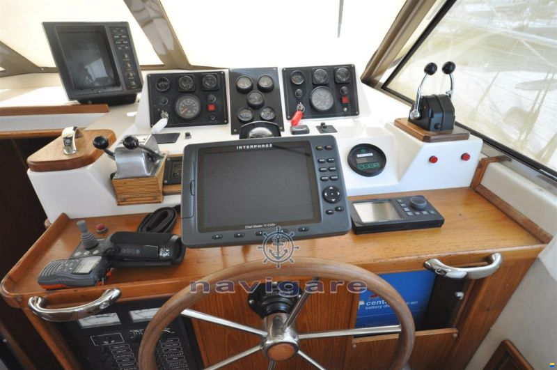 Riviera Marine 35 Fly