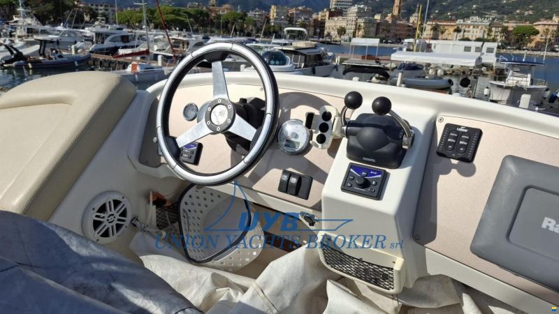 Jeanneau Prestige 32 Fly
