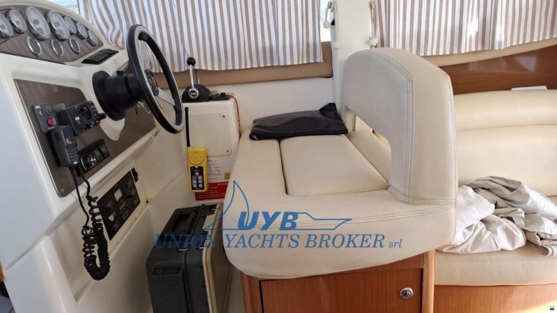 Jeanneau Prestige 32 Fly