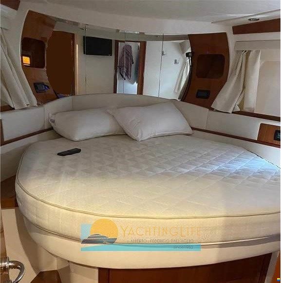 Pershing 50'