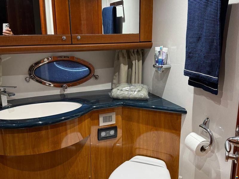 Sunseeker Predator 61