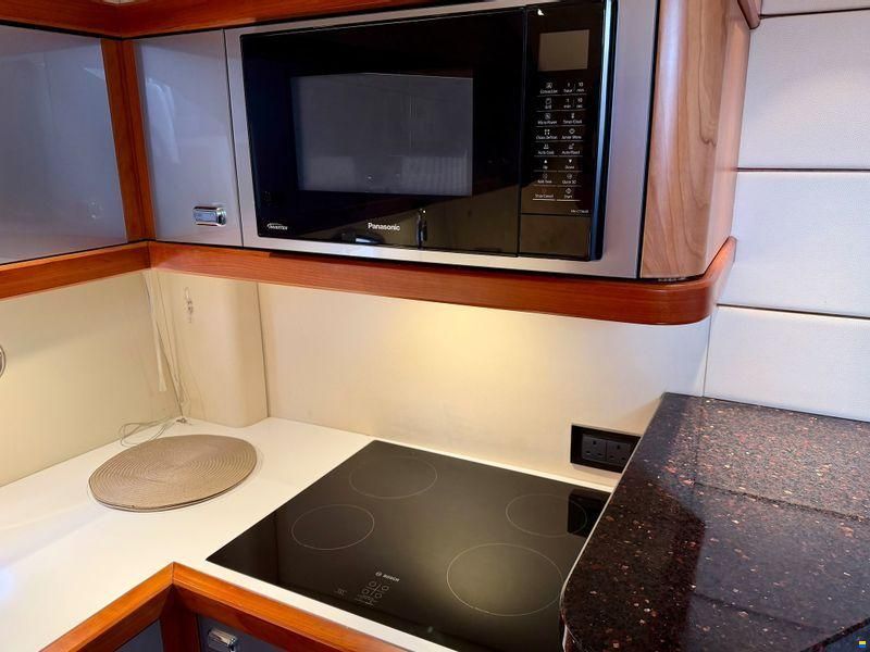 Sunseeker Portofino 47