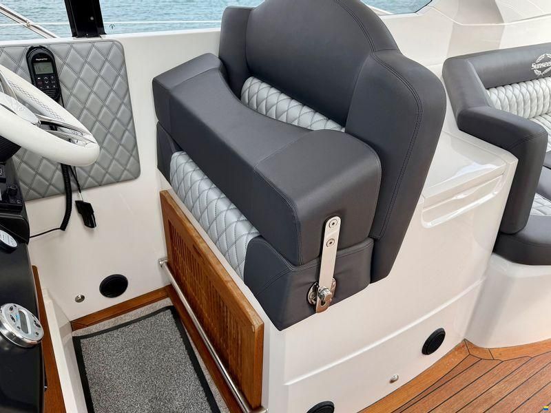 Sunseeker Portofino 47