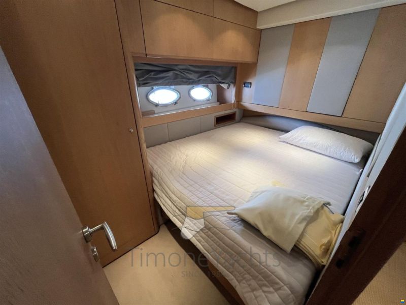 Aicon 56' Fly Bridge