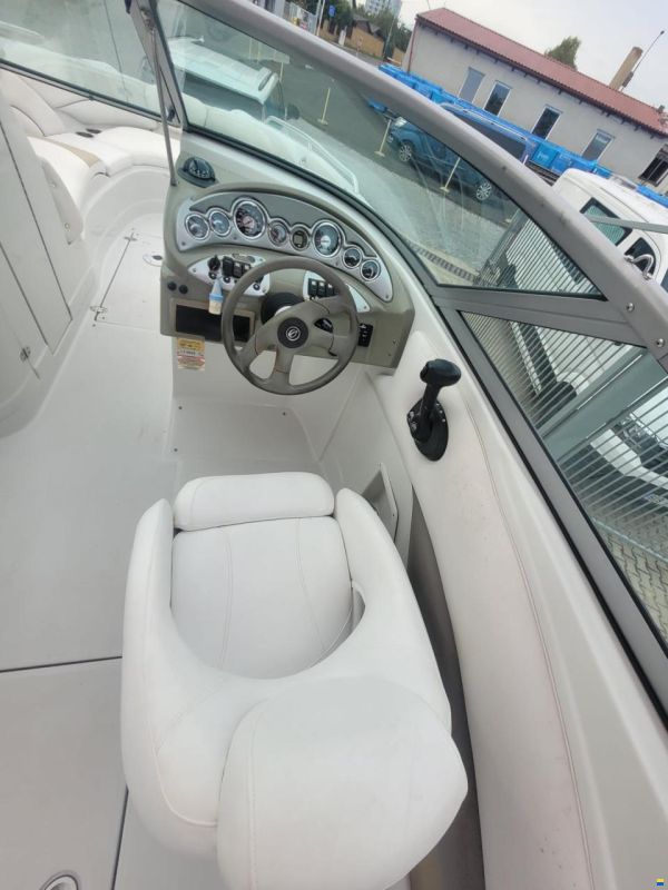 Crownline 260LS