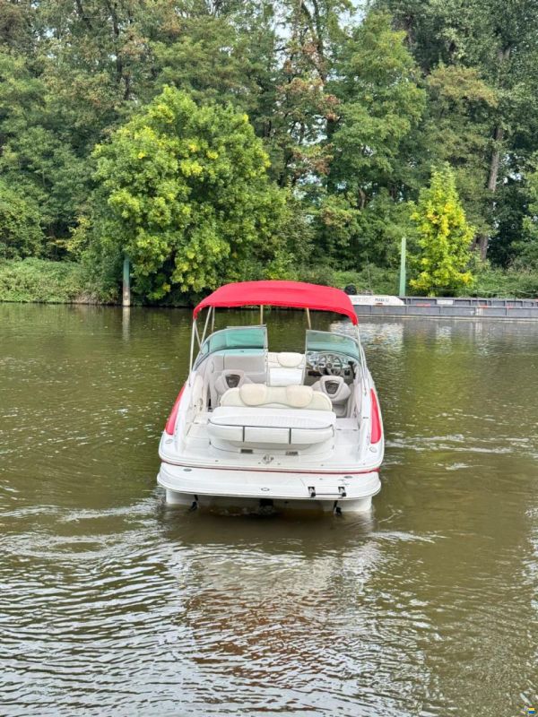 Crownline 260LS