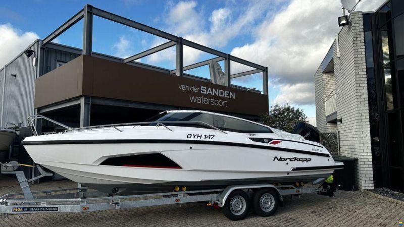 Nordkapp Noblesse 720