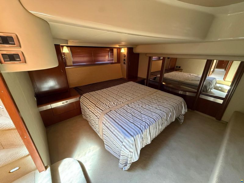 Sea Ray 58 Sedan Bridge