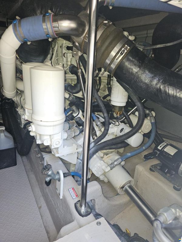 Sea Ray 58 Sedan Bridge