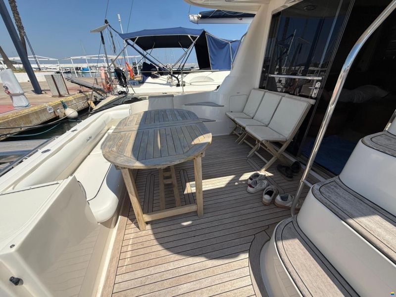 Sea Ray 58 Sedan Bridge