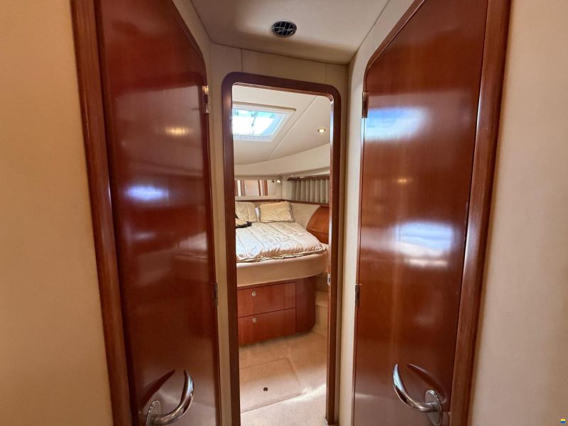 Sea Ray 58 Sedan Bridge