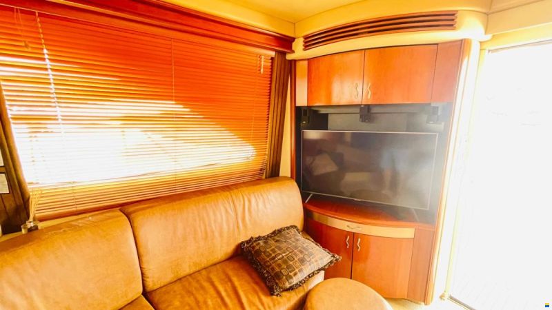 Sea Ray 58 Sedan Bridge
