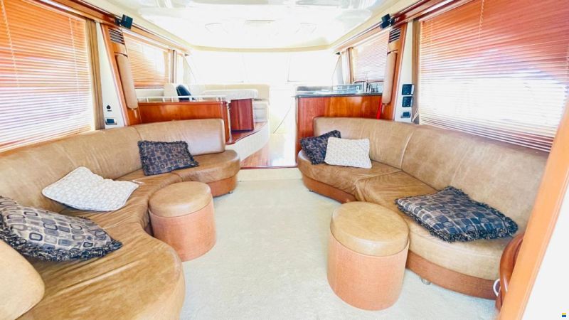 Sea Ray 58 Sedan Bridge