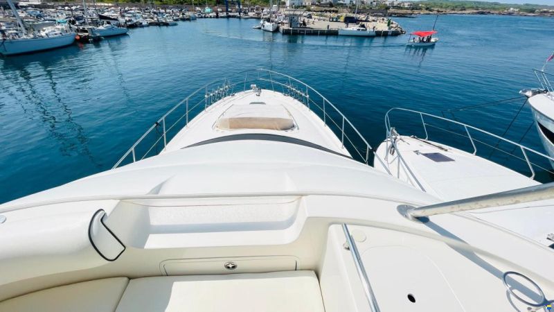 Sea Ray 58 Sedan Bridge