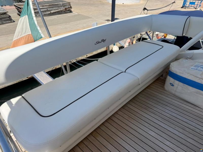 Sea Ray 58 Sedan Bridge