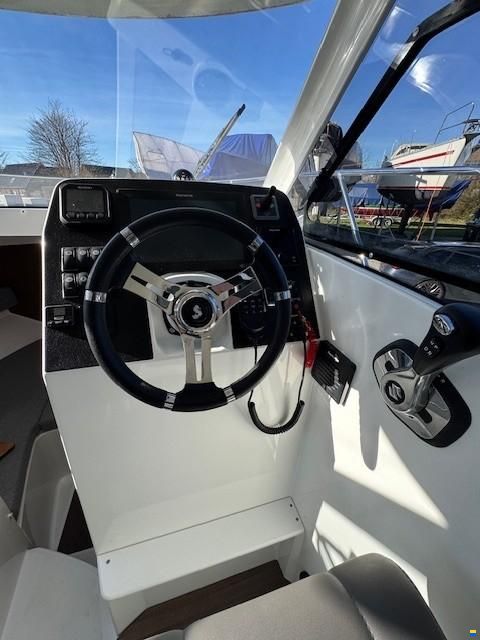 Beneteau Antares 8 OB