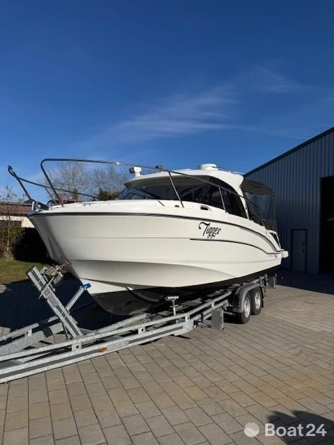 Beneteau Antares 8 OB