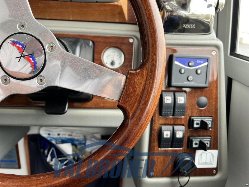 Nimbus 340 COMMANDER