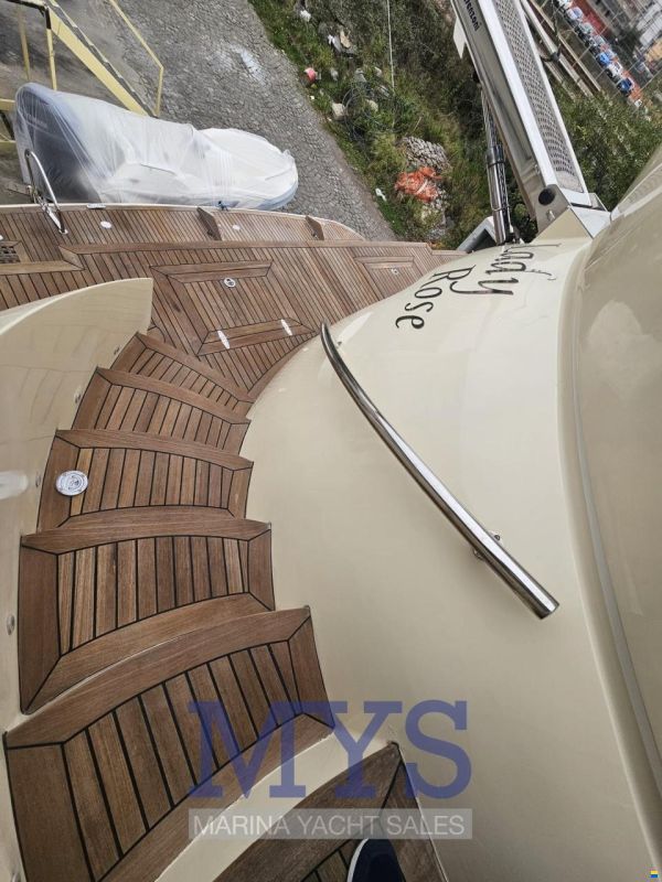 Pacific Shipyard Prestige S 205