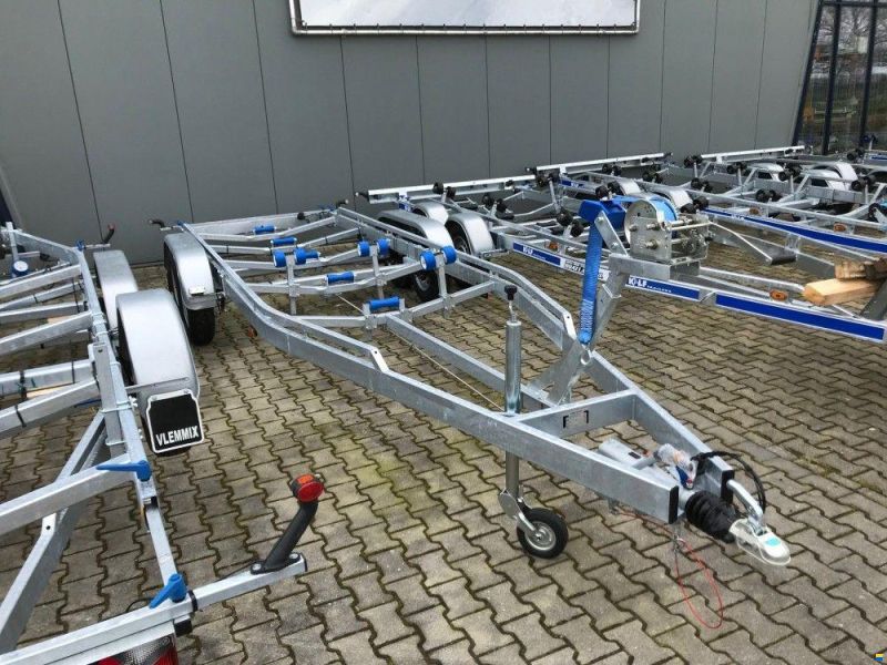 2700 kg tandem